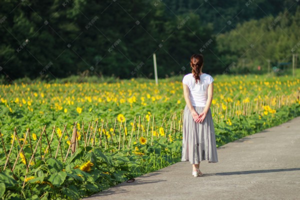 桑拿养生，就选武汉鸿玺公馆，品质生活从健康开始！